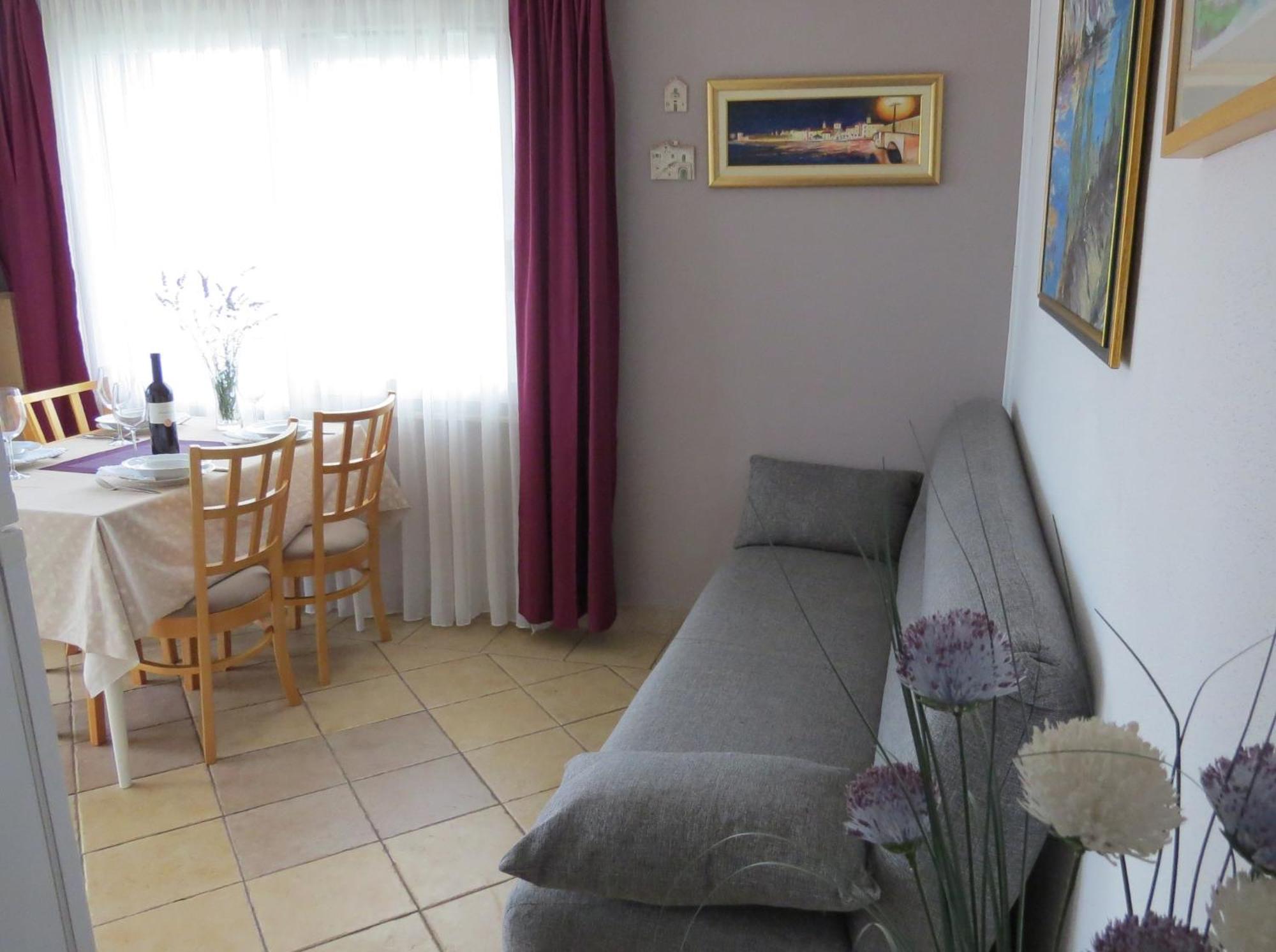 Apartments Barba Trogir Eksteriør bilde