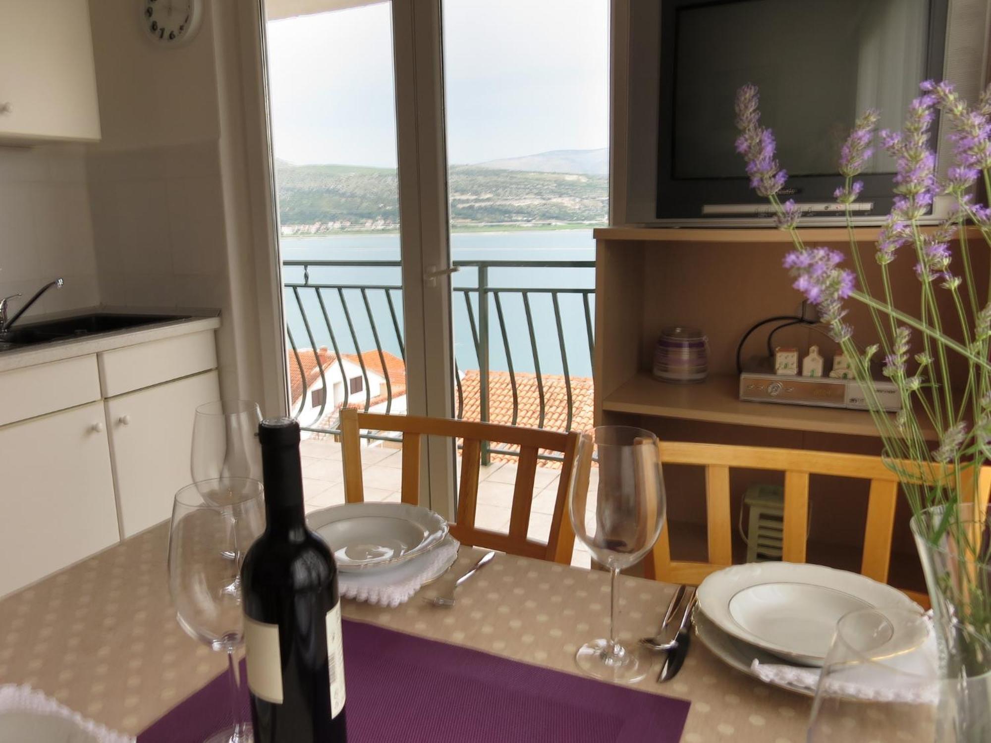 Apartments Barba Trogir Eksteriør bilde