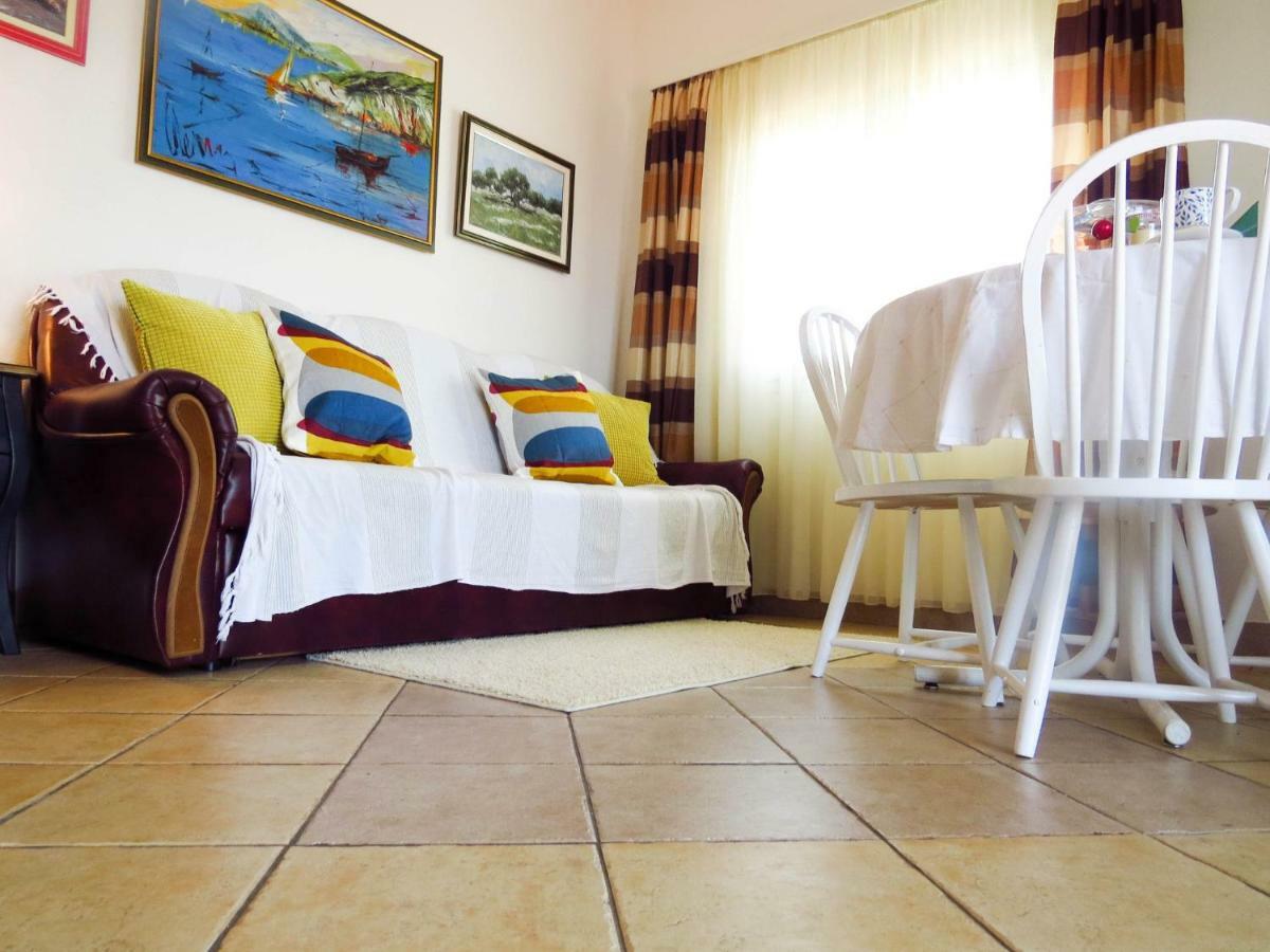 Apartments Barba Trogir Eksteriør bilde