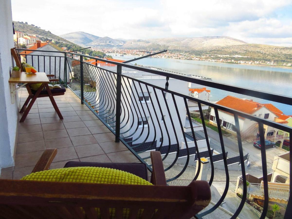 Apartments Barba Trogir Eksteriør bilde